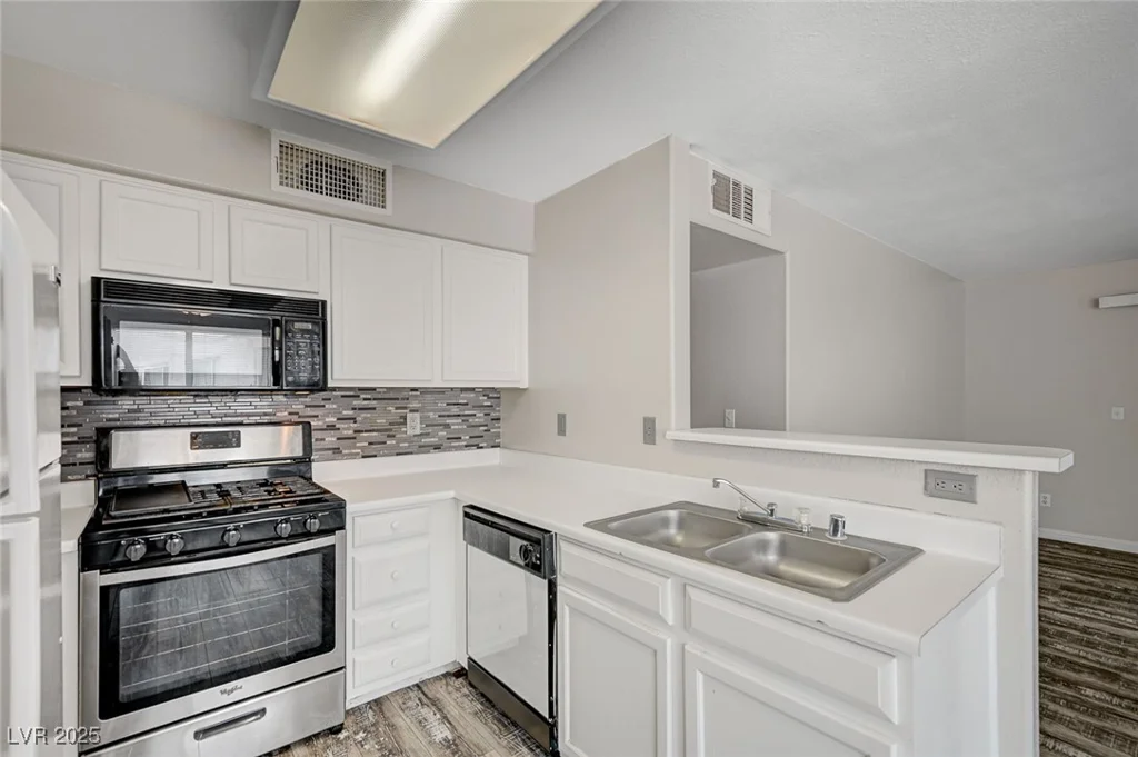3060 Tarpon, Las Vegas, NV 89120