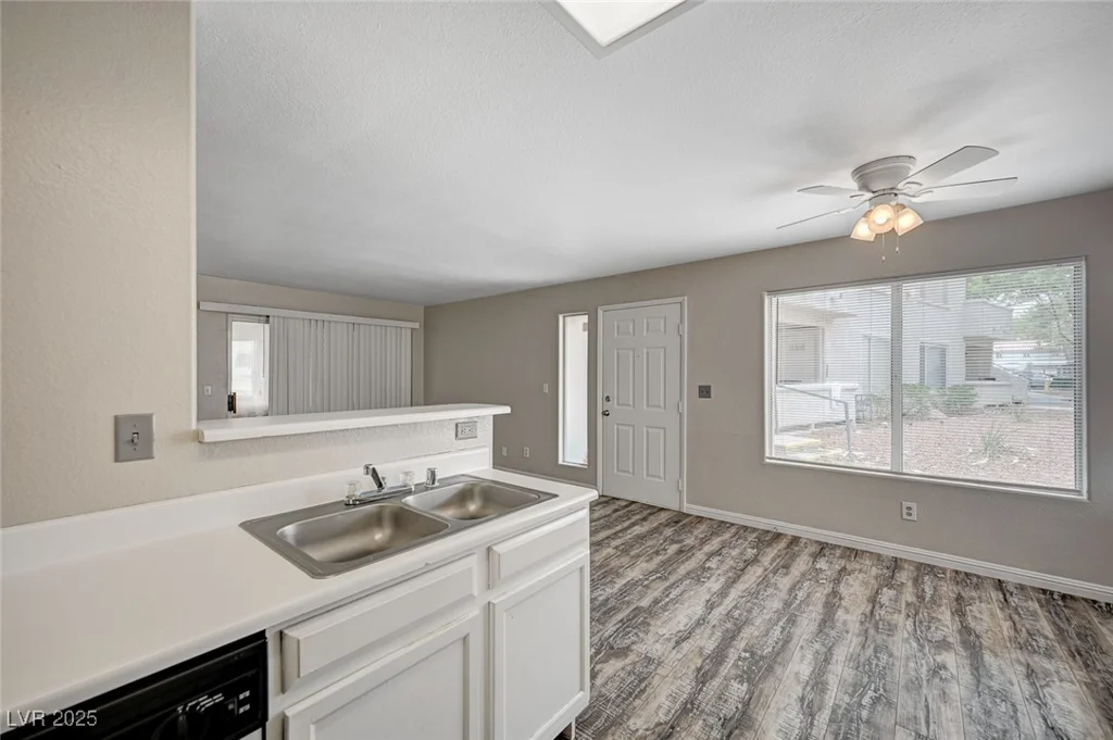 3060 Tarpon, Las Vegas, NV 89120
