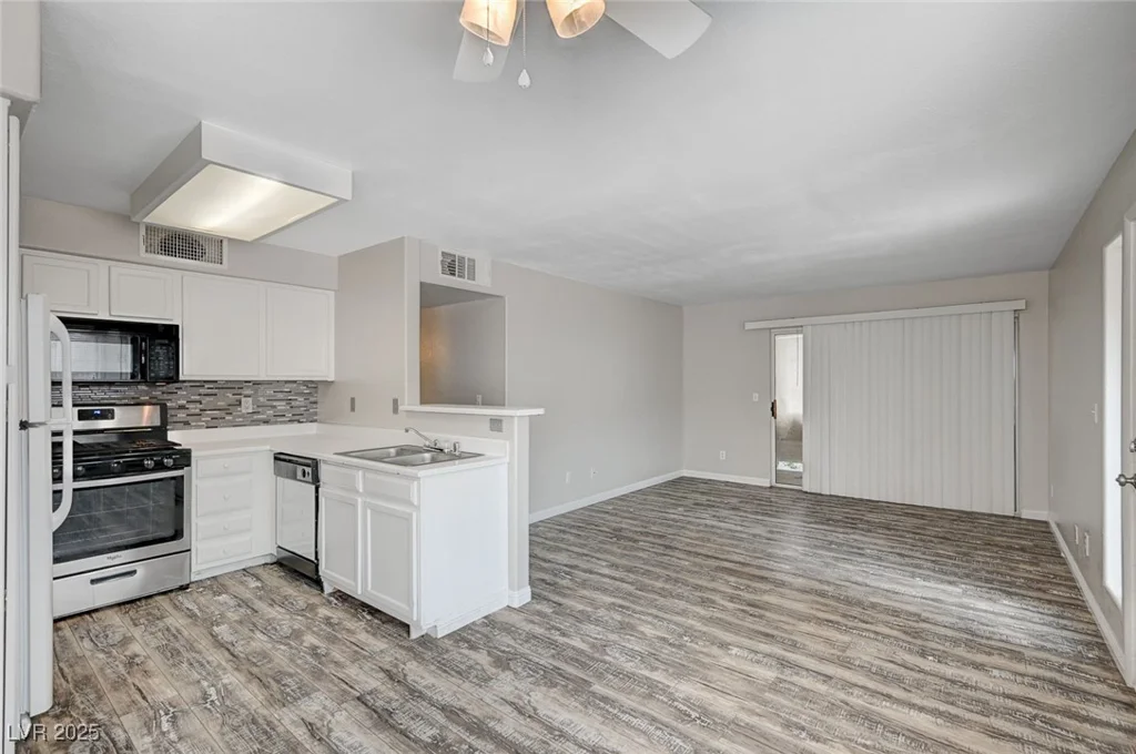 3060 Tarpon, Las Vegas, NV 89120