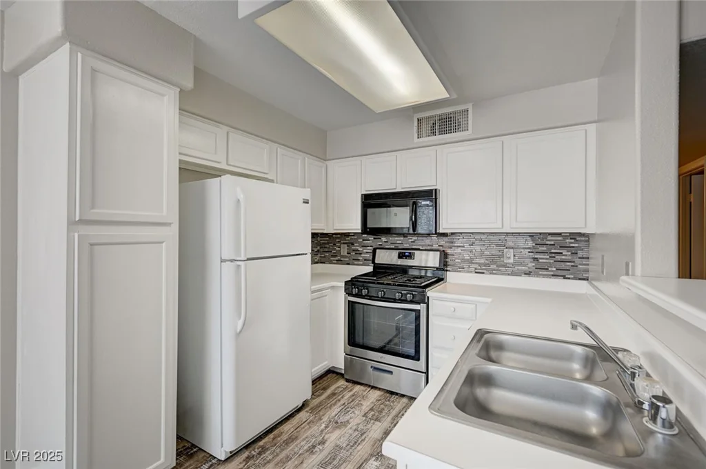 3060 Tarpon, Las Vegas, NV 89120