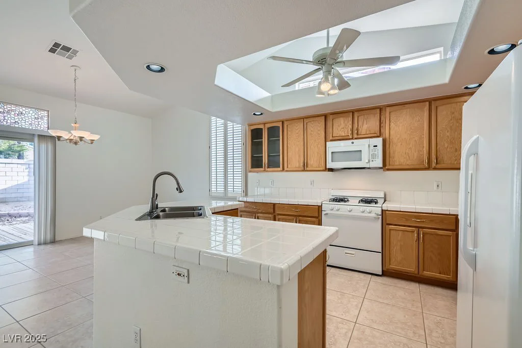 1547 Balsam Mist, Las Vegas, NV 89183