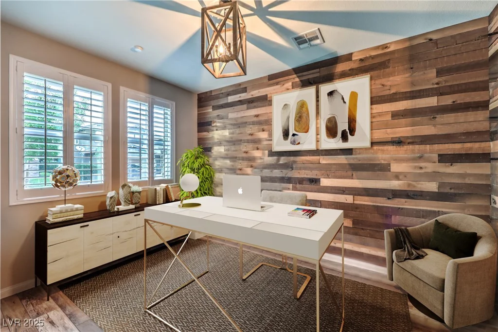 10243 Aragon Crown, Las Vegas, NV 89135