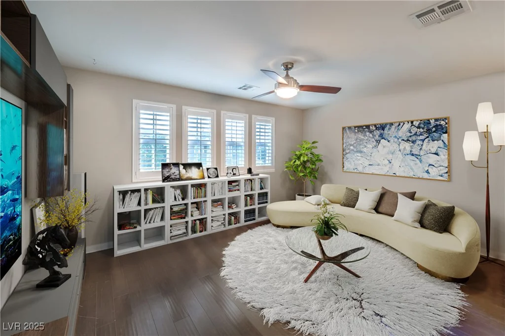 10243 Aragon Crown, Las Vegas, NV 89135