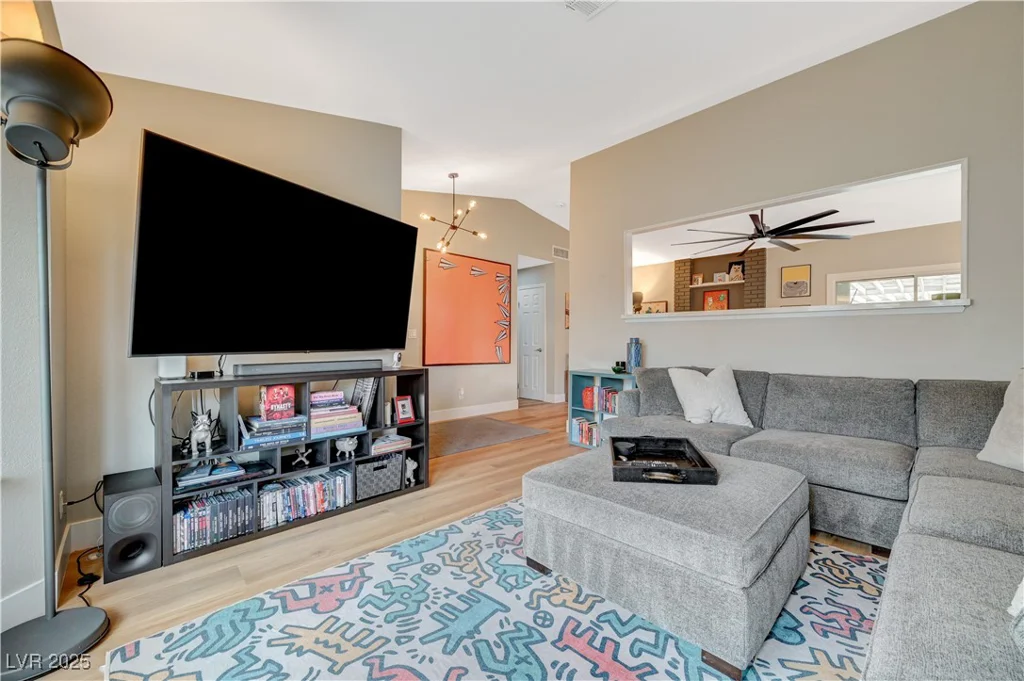 770 Autumn Moon, Las Vegas, NV 89123
