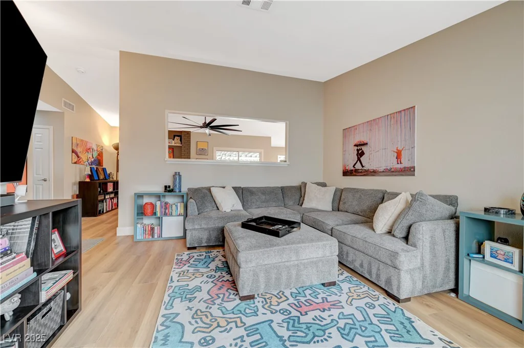 770 Autumn Moon, Las Vegas, NV 89123