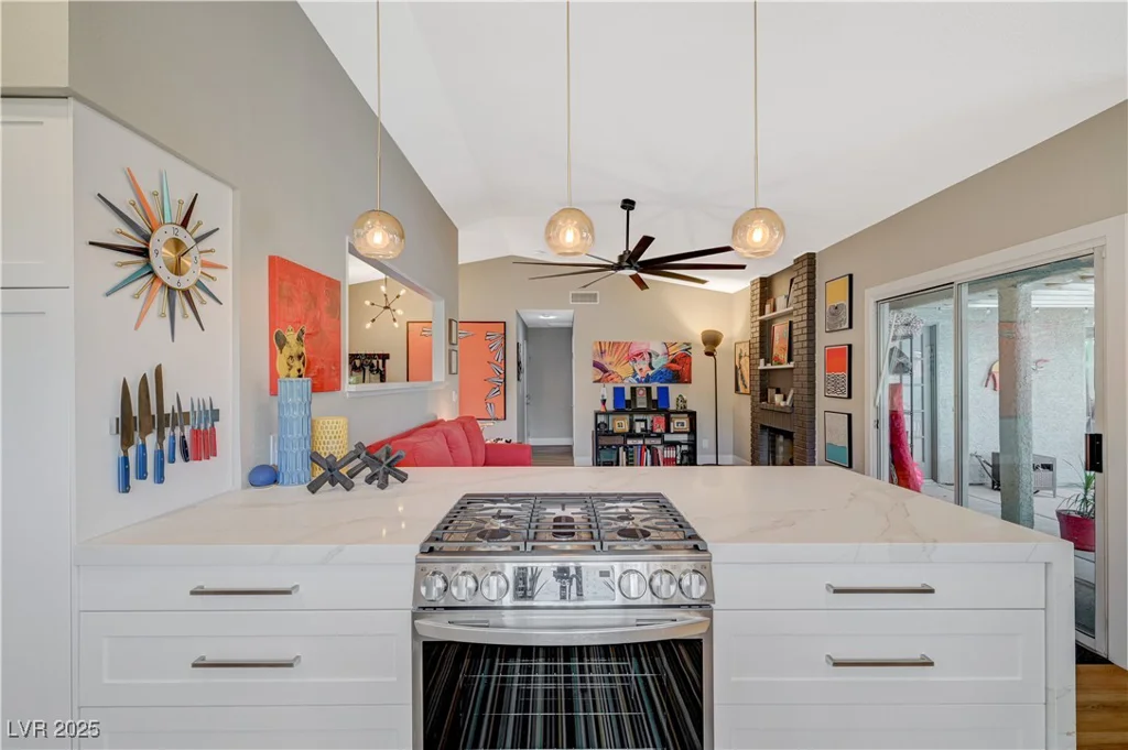 770 Autumn Moon, Las Vegas, NV 89123