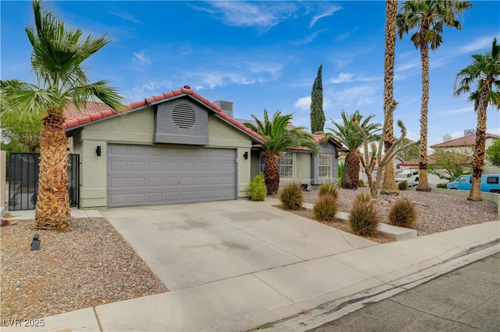 770 Autumn Moon, Las Vegas, NV 89123