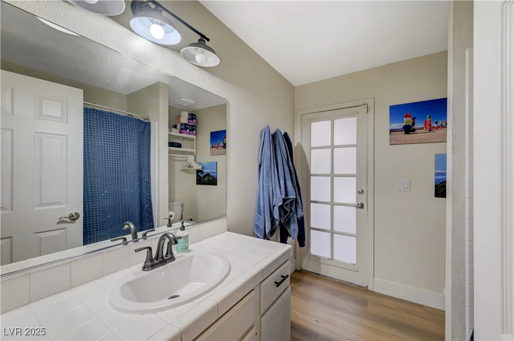 770 Autumn Moon, Las Vegas, NV 89123