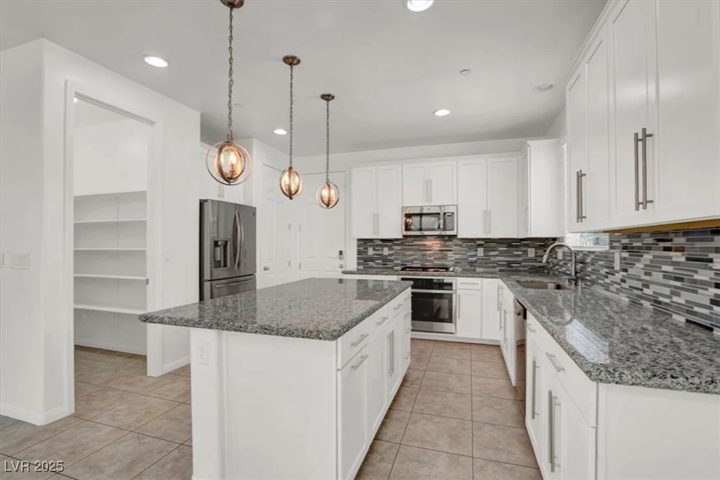 348 Andy Wheeler, Henderson, NV 89011