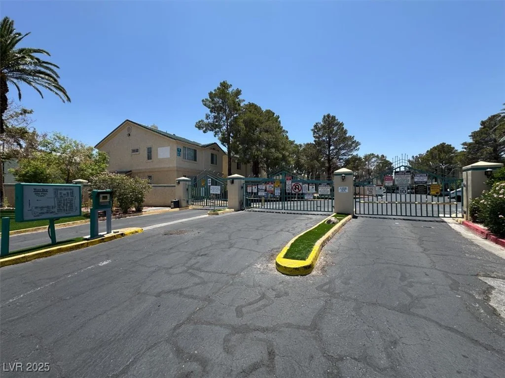 5155 Tropicana, Las Vegas, NV 89103