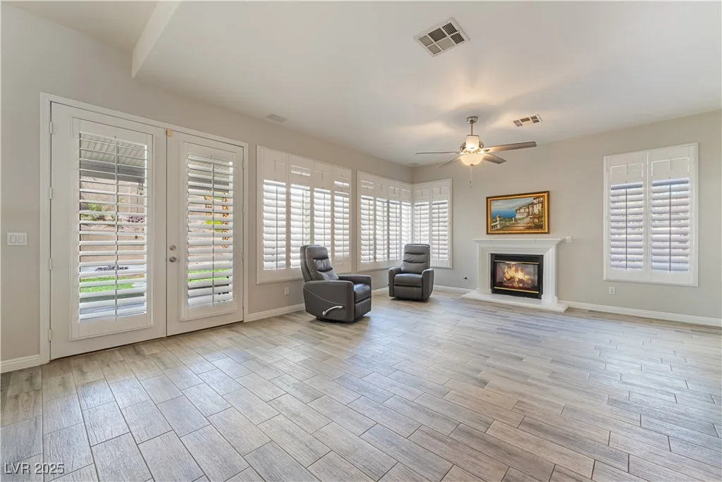 8424 Willowleaf, Las Vegas, NV 89128