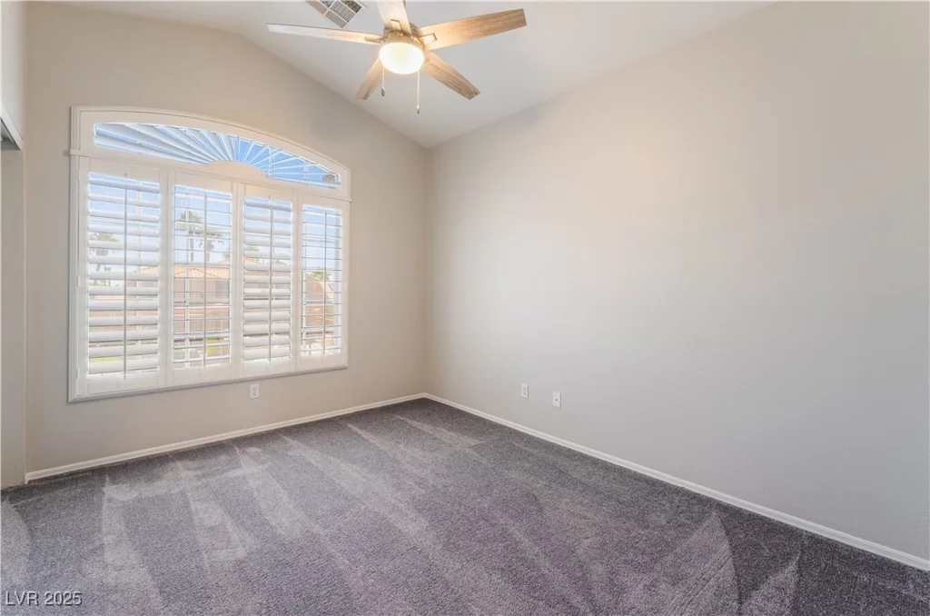 8424 Willowleaf, Las Vegas, NV 89128
