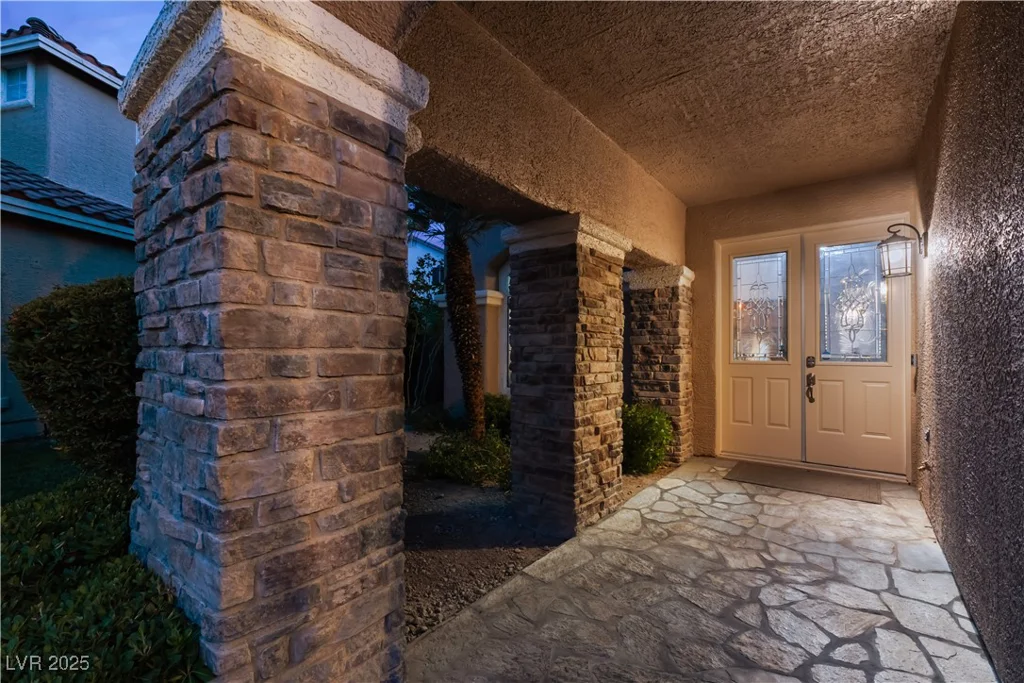 8424 Willowleaf, Las Vegas, NV 89128