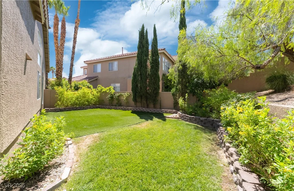 8424 Willowleaf, Las Vegas, NV 89128