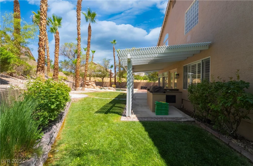 8424 Willowleaf, Las Vegas, NV 89128