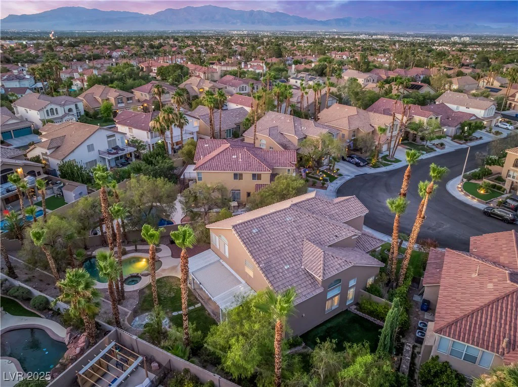 8424 Willowleaf, Las Vegas, NV 89128