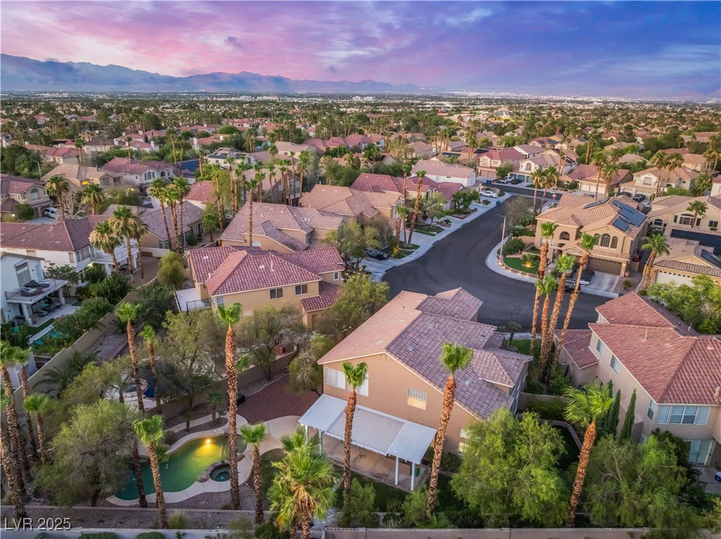 8424 Willowleaf, Las Vegas, NV 89128