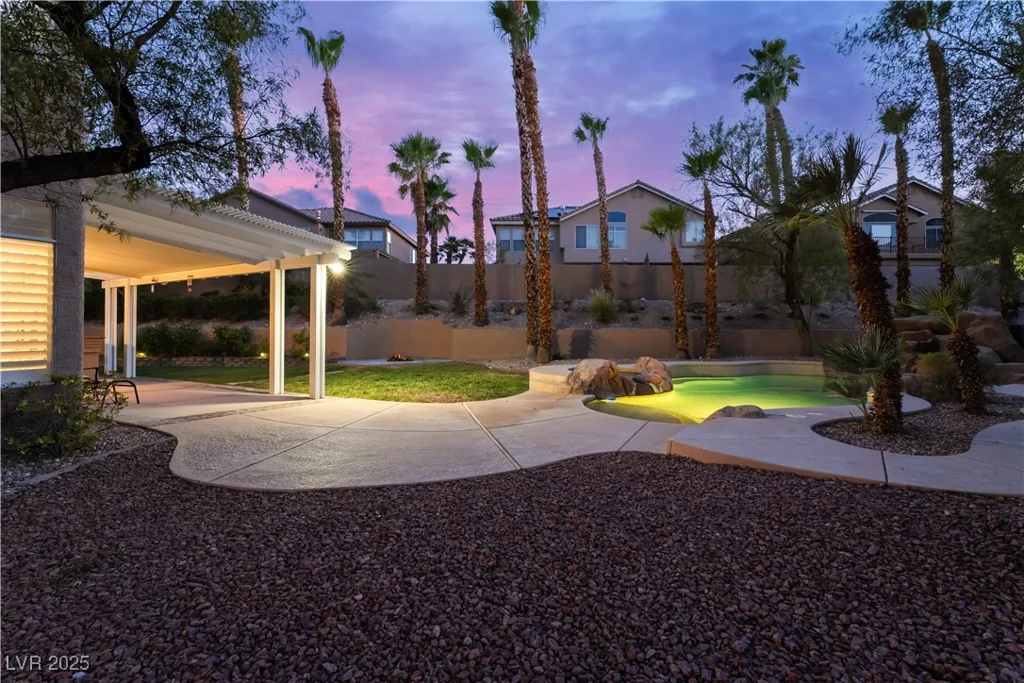 8424 Willowleaf, Las Vegas, NV 89128