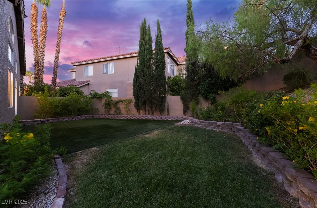 8424 Willowleaf, Las Vegas, NV 89128