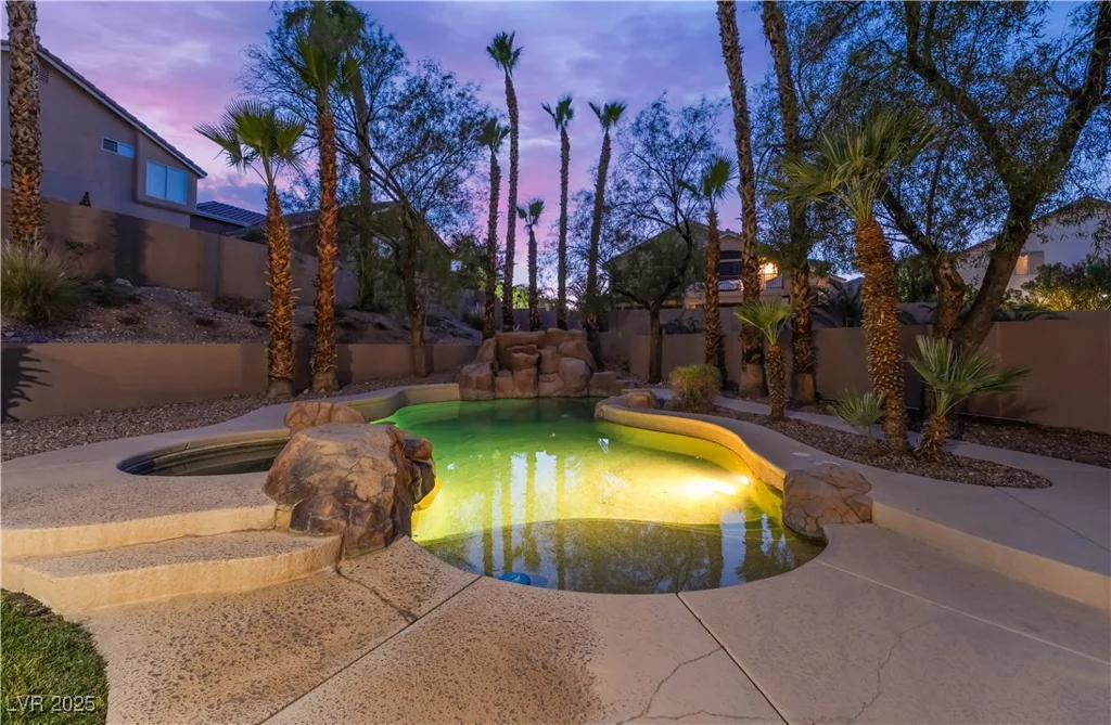 8424 Willowleaf, Las Vegas, NV 89128