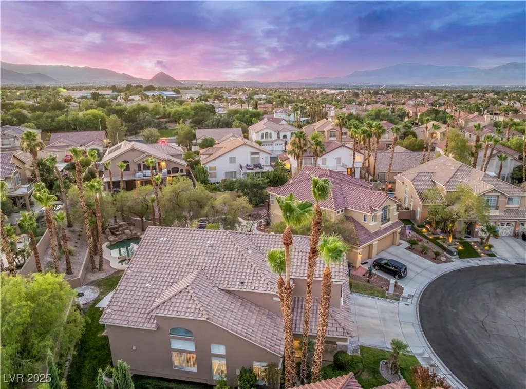 8424 Willowleaf, Las Vegas, NV 89128