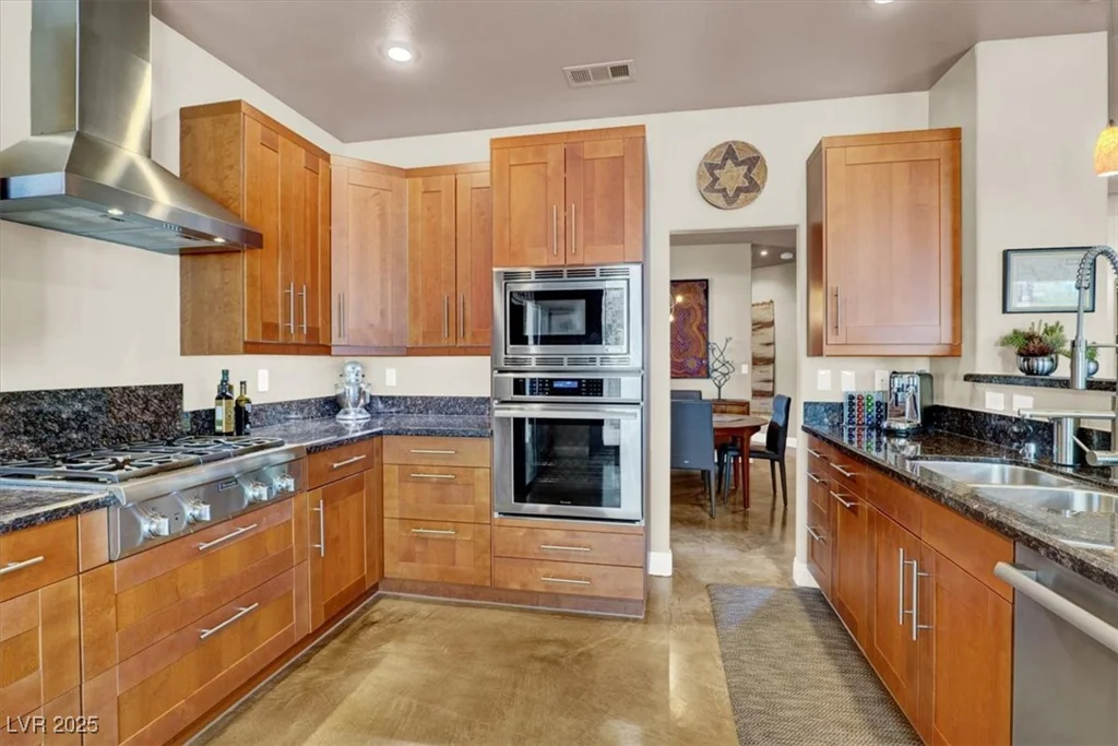 2102 Rhonda, Henderson, NV 89074