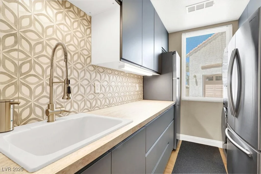 2102 Rhonda, Henderson, NV 89074