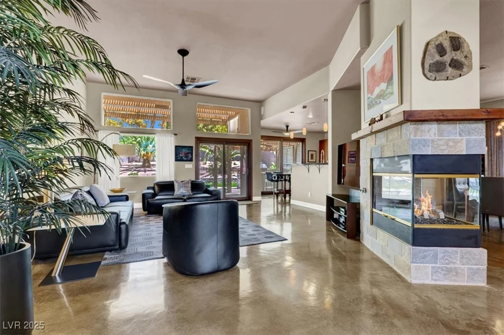 2102 Rhonda, Henderson, NV 89074