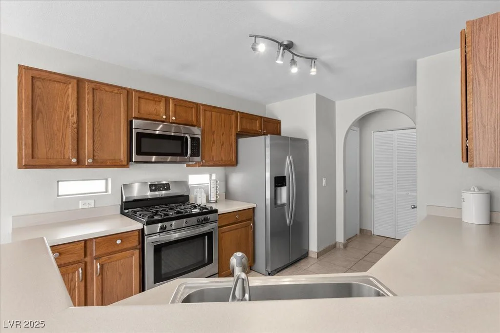 9625 Gatesville, Las Vegas, NV 89148