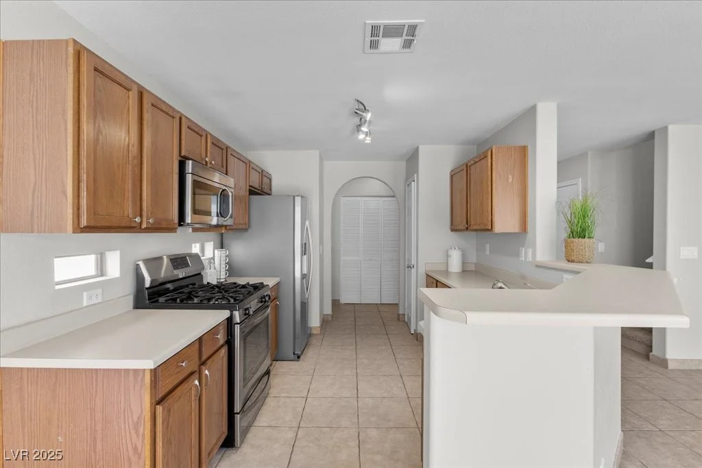 9625 Gatesville, Las Vegas, NV 89148