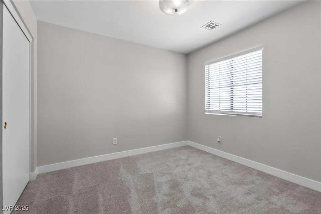 9625 Gatesville, Las Vegas, NV 89148