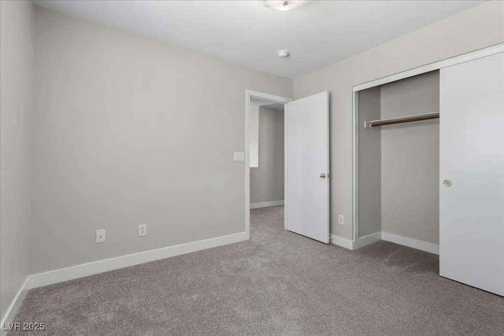 9625 Gatesville, Las Vegas, NV 89148