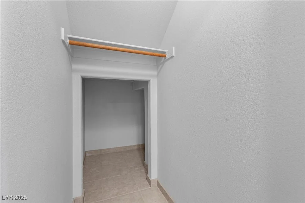 9625 Gatesville, Las Vegas, NV 89148