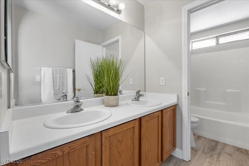 9625 Gatesville, Las Vegas, NV 89148