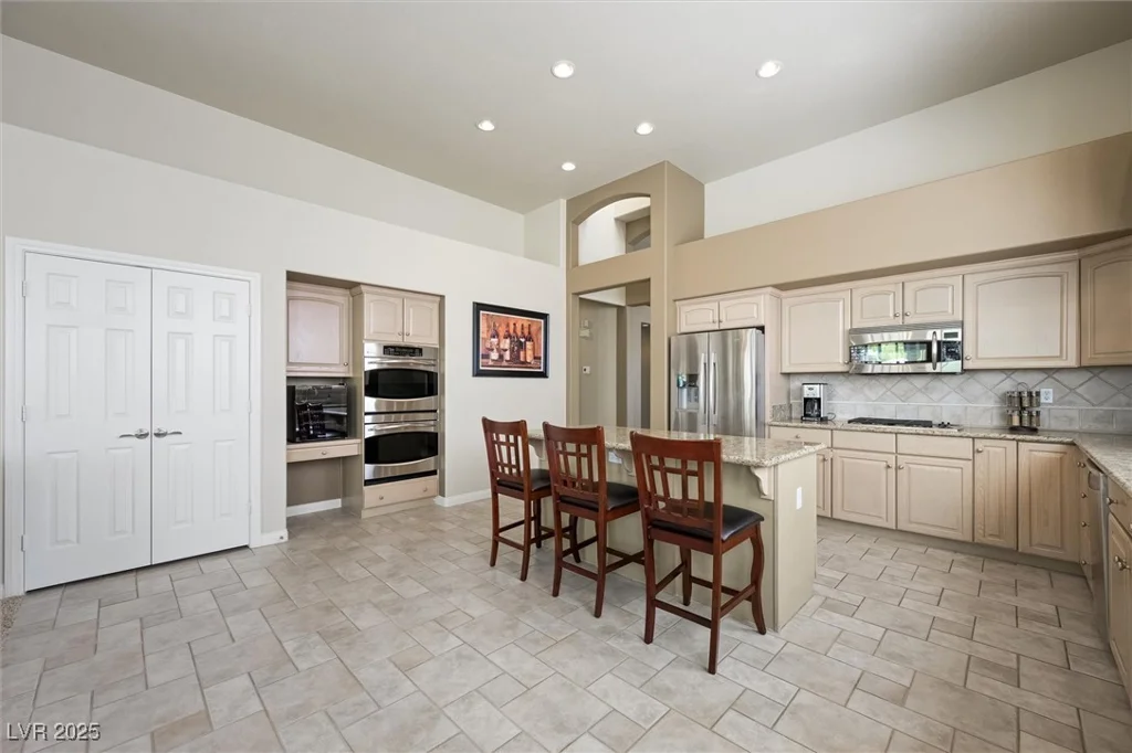 2113 Scarlet Rose, Las Vegas, NV 89134