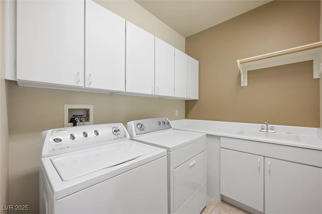 2113 Scarlet Rose, Las Vegas, NV 89134