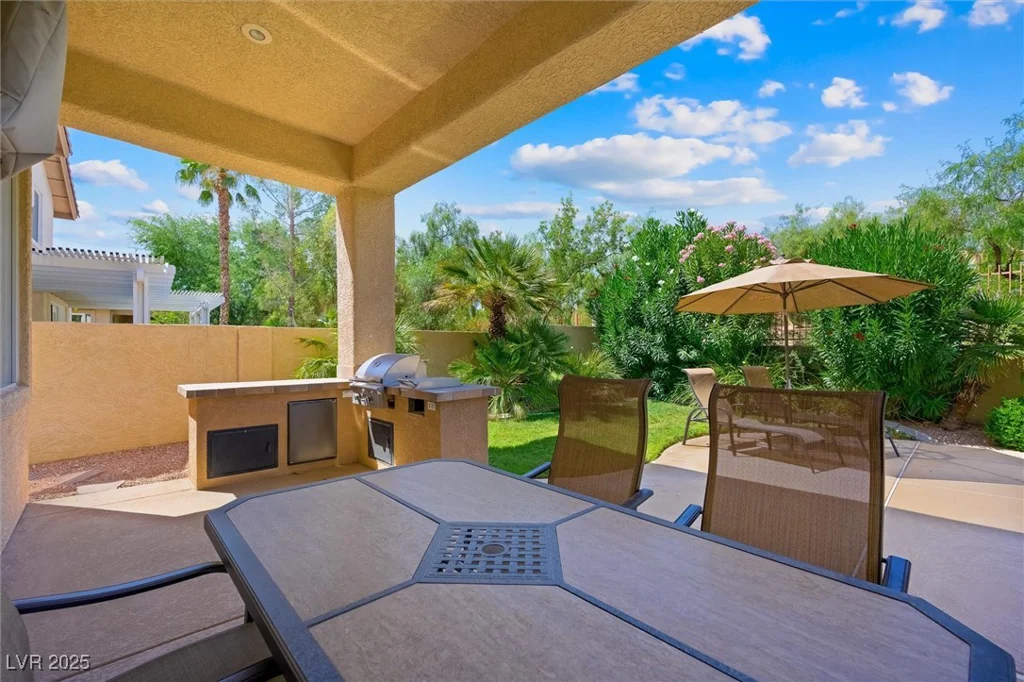 2113 Scarlet Rose, Las Vegas, NV 89134