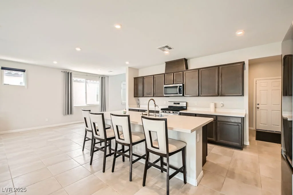 5660 Oasis Ridge, North Las Vegas, NV 89031