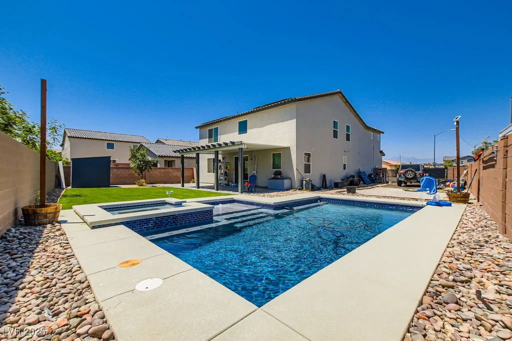 5660 Oasis Ridge, North Las Vegas, NV 89031