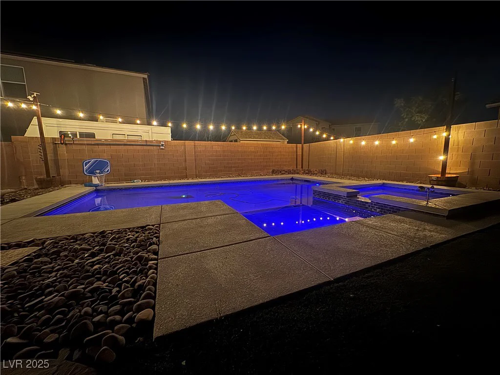 5660 Oasis Ridge, North Las Vegas, NV 89031