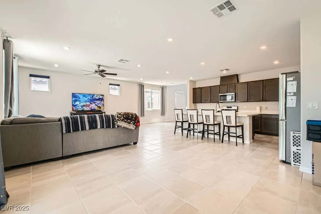 5660 Oasis Ridge, North Las Vegas, NV 89031