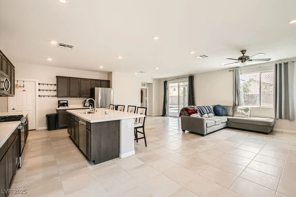 5660 Oasis Ridge, North Las Vegas, NV 89031