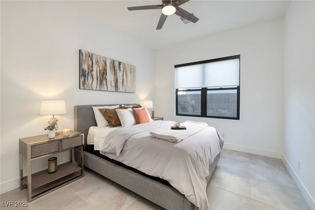794 Willits, Las Vegas, NV 89138