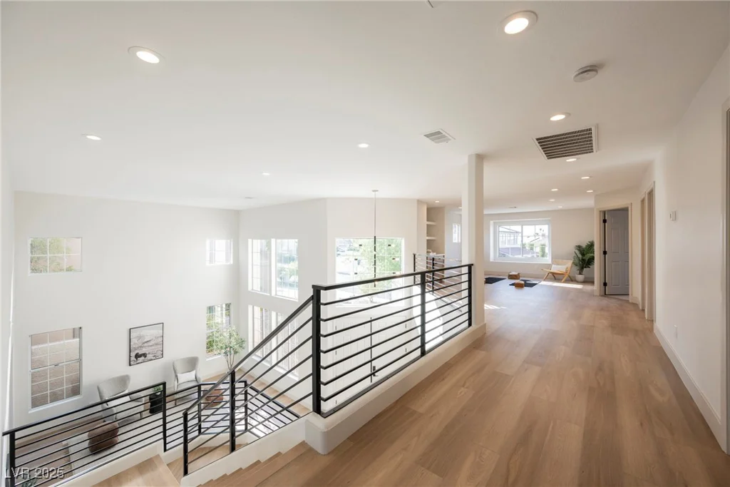1811 Country Meadows, Henderson, NV 89012