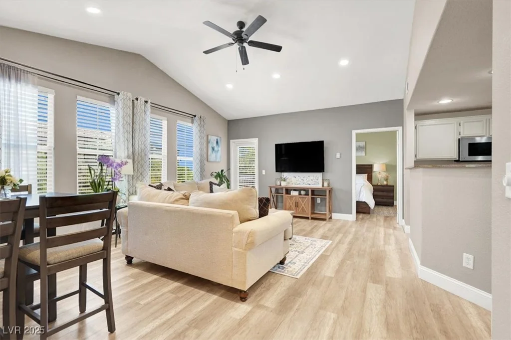 9975 Peace, Las Vegas, NV 89147