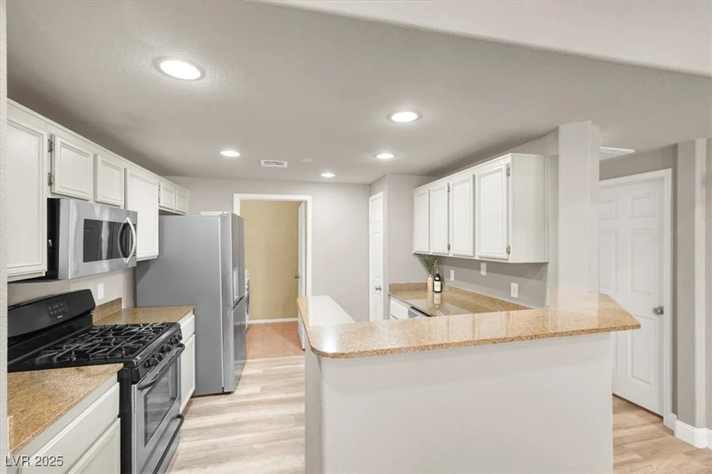 9975 Peace, Las Vegas, NV 89147