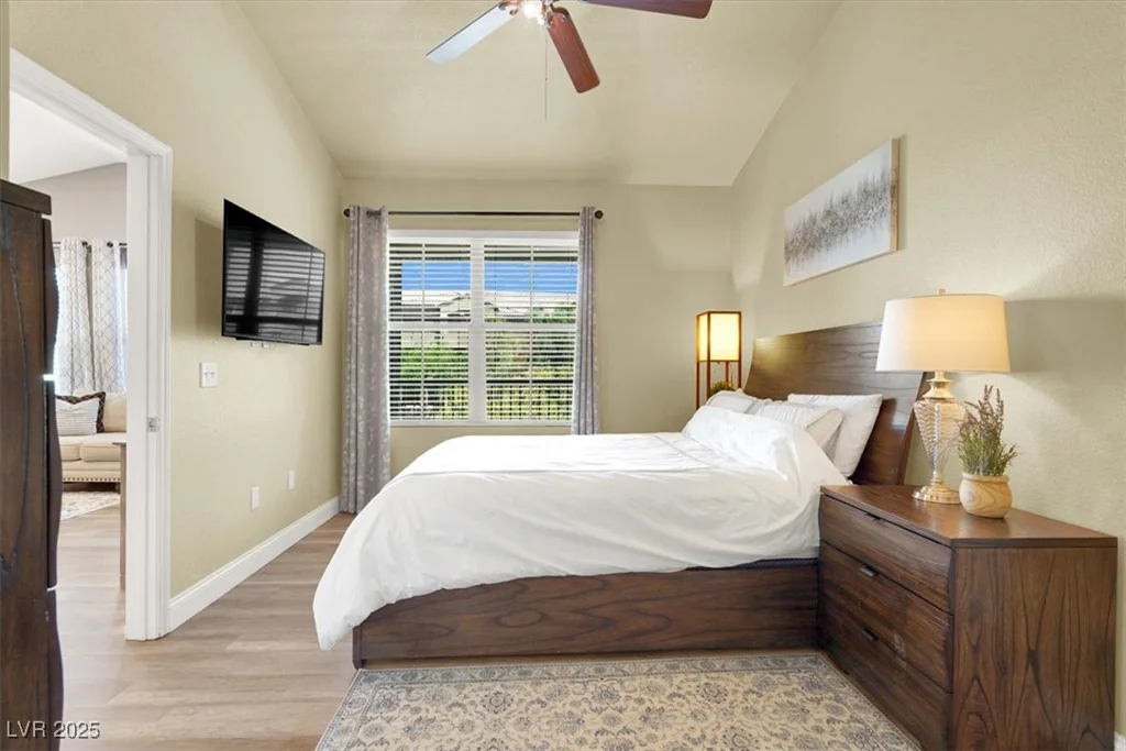 9975 Peace, Las Vegas, NV 89147