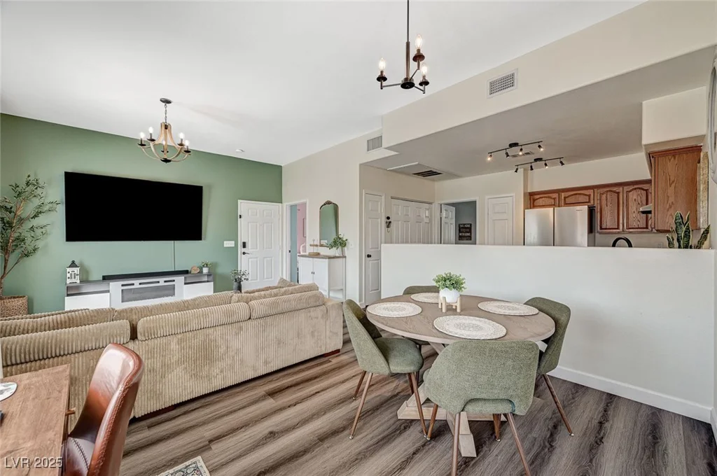 9303 Gilcrease, Las Vegas, NV 89149
