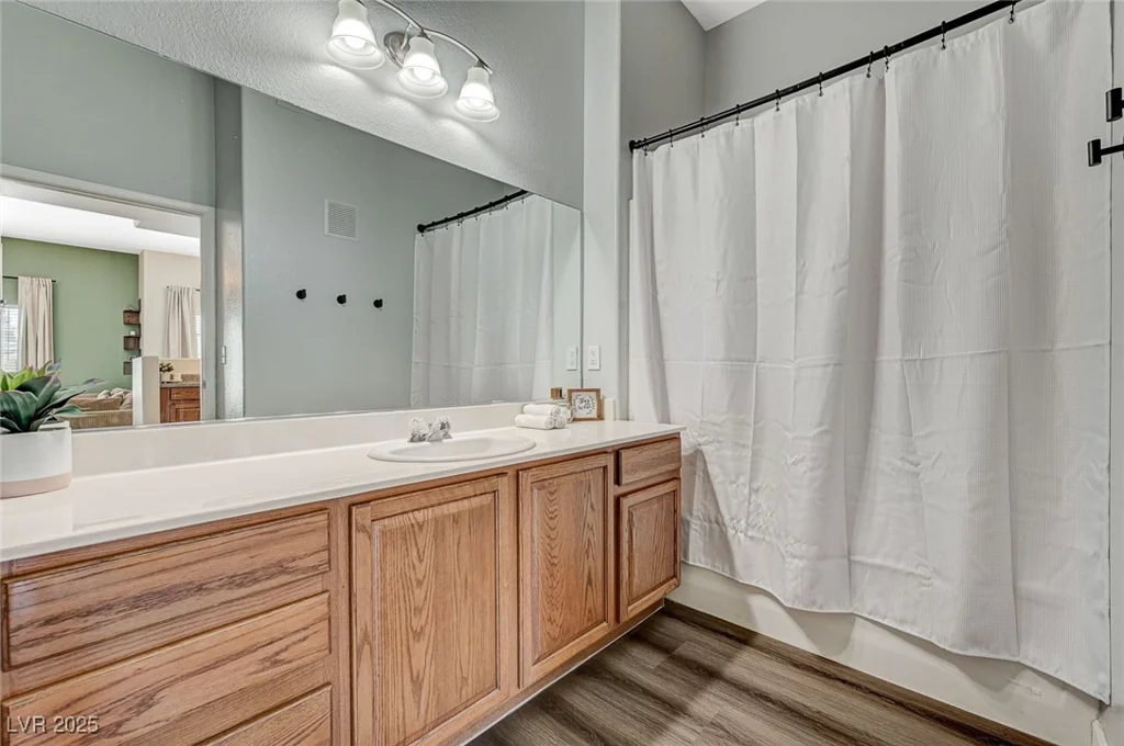 9303 Gilcrease, Las Vegas, NV 89149