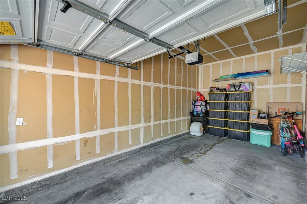9303 Gilcrease, Las Vegas, NV 89149